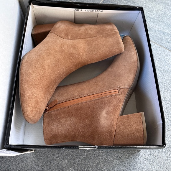 NIB Aqua College Women's Waterproof  "Echo" Dress Ankle Booties Tan Suede Sz 8.5 - Picture 14 of 14